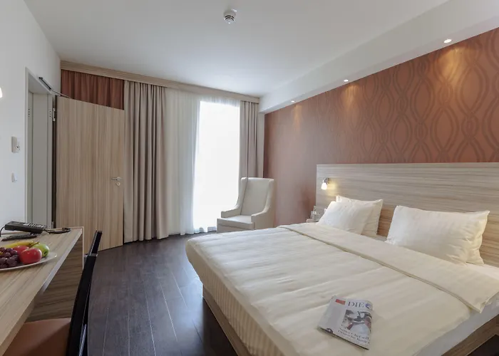 Отель Star G Premium Domagkstrasse 3*